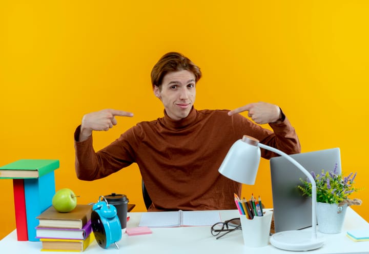 10 COMMON MISTAKES NEW ONLINE ENTREPRENEURS MAKE(and How to Avoid Them)